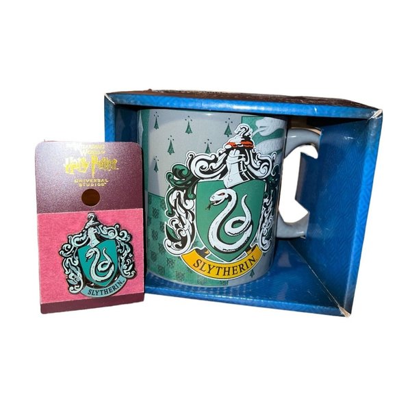 Harry Potter Slytherin Crest Pin Coffee Cup Mug Gift Bundle - Picture 5 of 6